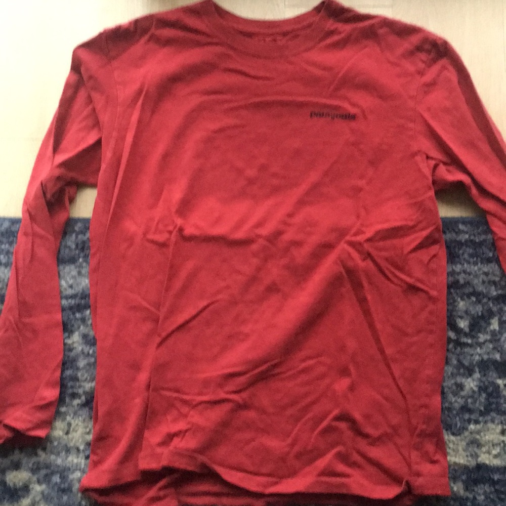 Patagonia red long sleeve